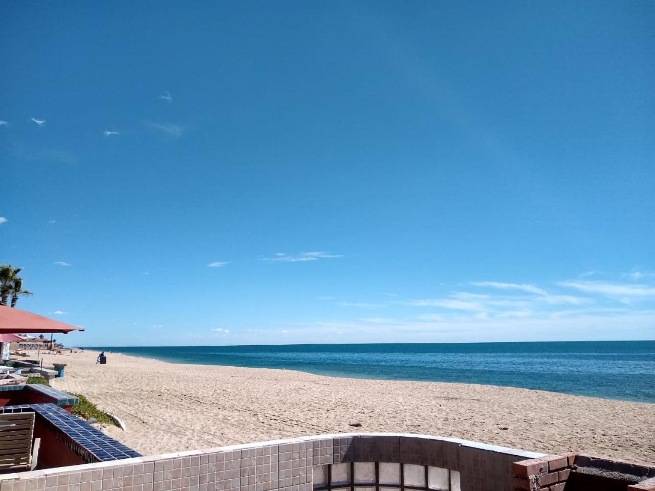 Las Brisas #8 Beachfront - On The Sand And Steps From Mannys For Tacos & Tequila Puerto Penasco Exterior photo