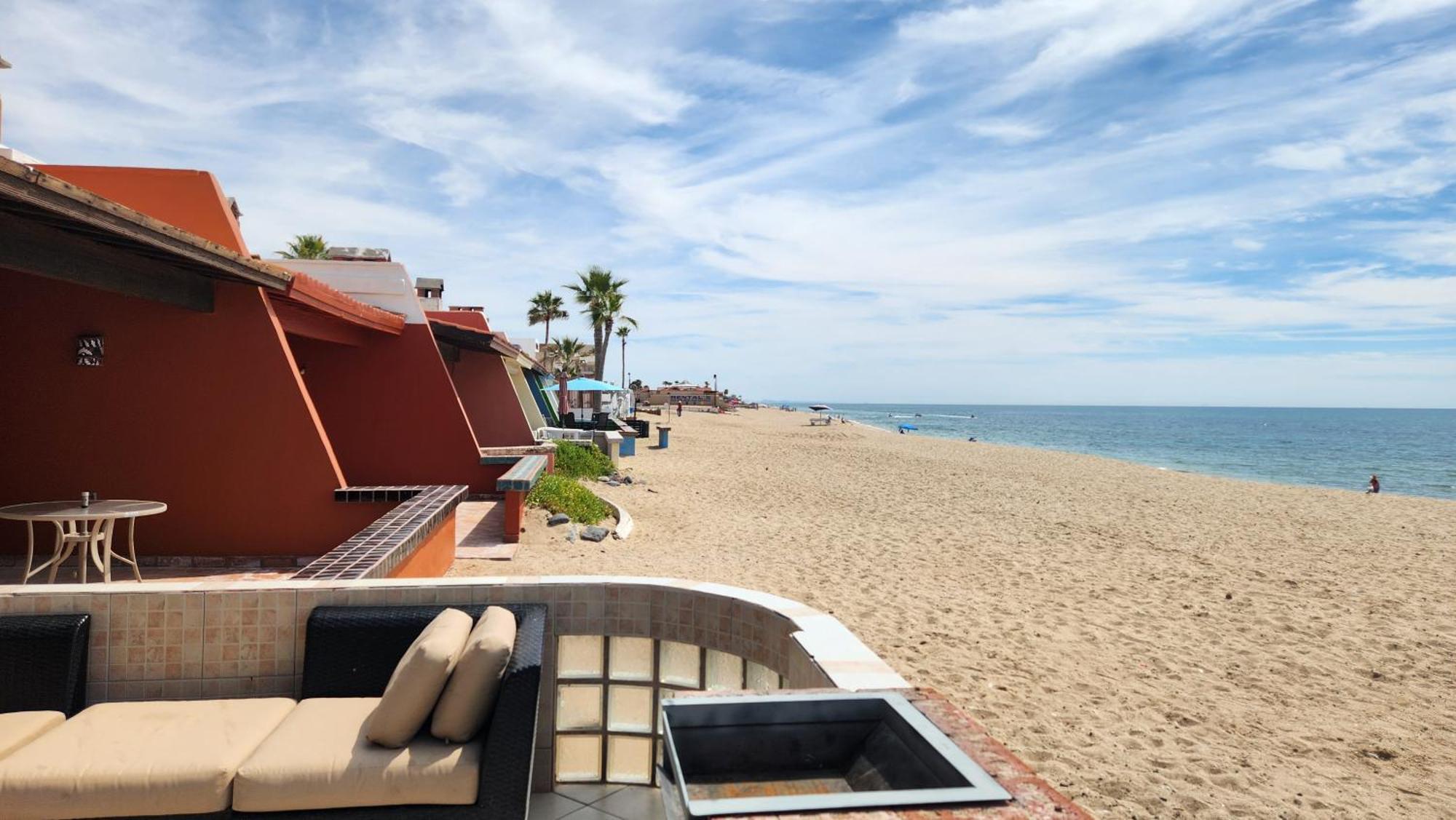 Las Brisas #8 Beachfront - On The Sand And Steps From Mannys For Tacos & Tequila Puerto Penasco Exterior photo